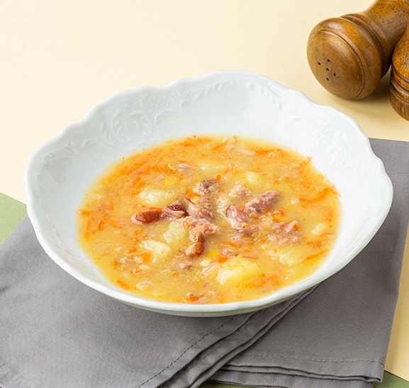 Суп гороховый с копченостями